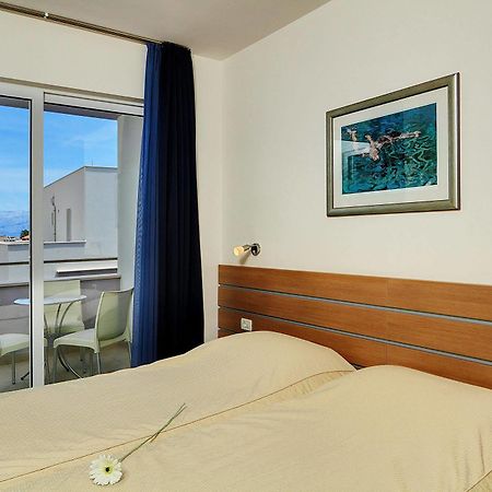 Apartmani Marija Postira Eksteriør bilde
